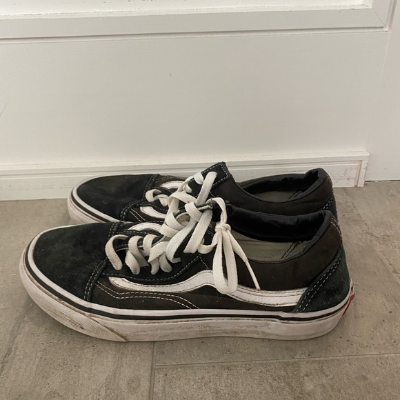 Vans size 7.5 - Picture 2 of 4